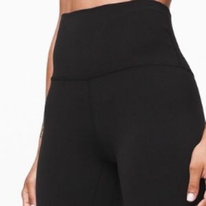 Lululemon Align 25”